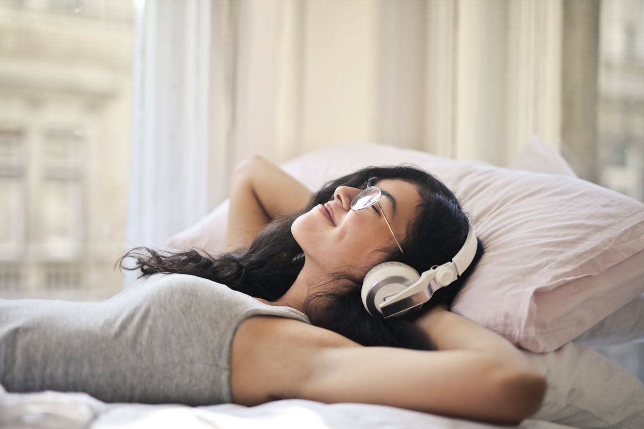 Groove into Relaxation: The Laid-Back World of Lo-fi Music